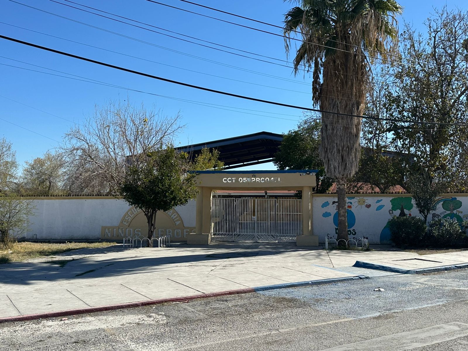 Regresan a las aulas en la Región Centro; reportan ausentismo de hasta el 98% en nivel inicial por frío