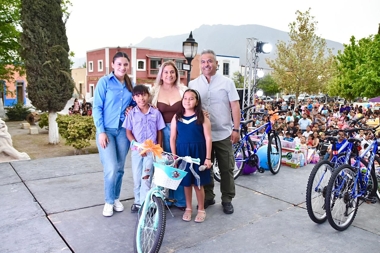 >Mágica celebración del Día del Niño y la Niña en Cuatro Ciénegas